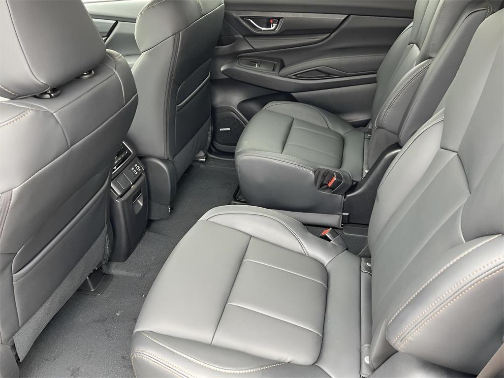 new 2025 Subaru Ascent car, priced at $49,530