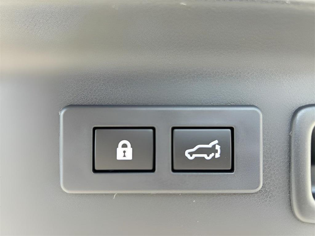 new 2025 Subaru Forester Hybrid car, priced at $44,910