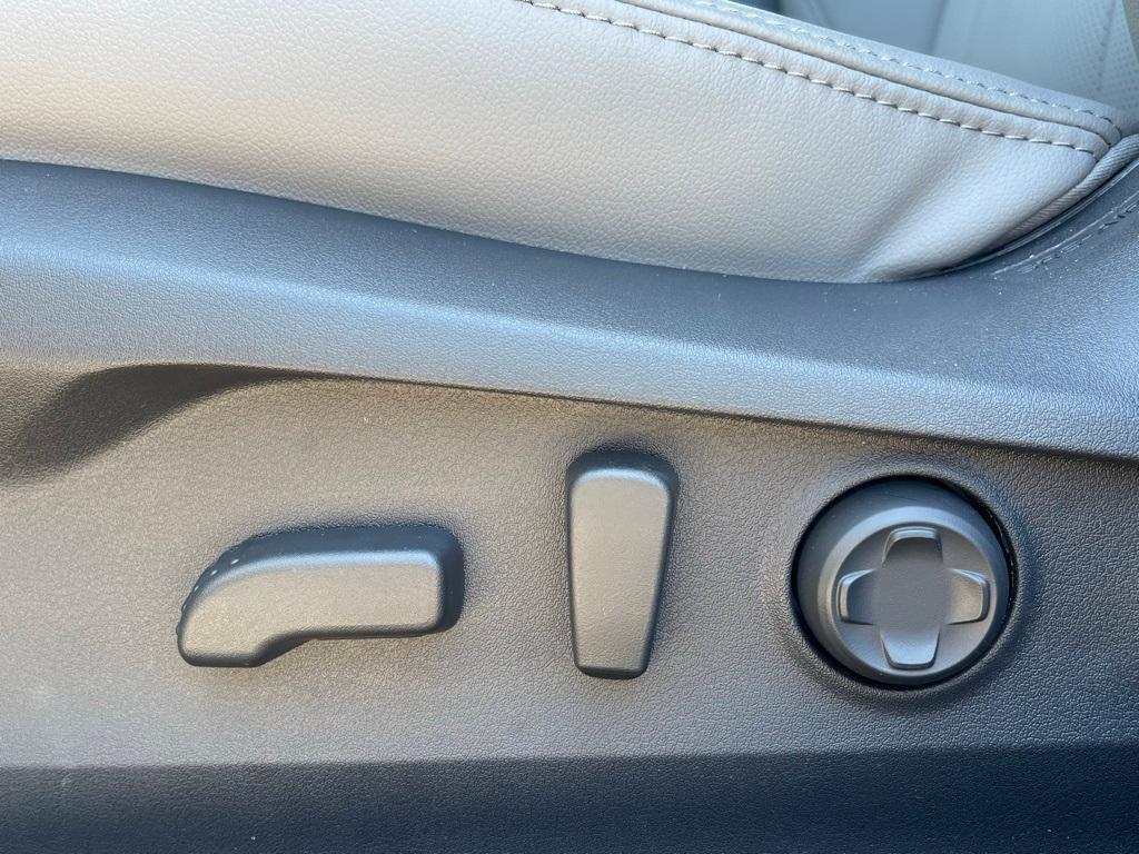 new 2025 Subaru Legacy car, priced at $36,200