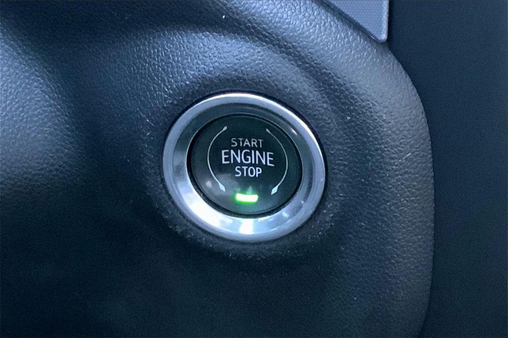 used 2020 GMC Sierra 1500 car, priced at $30,250