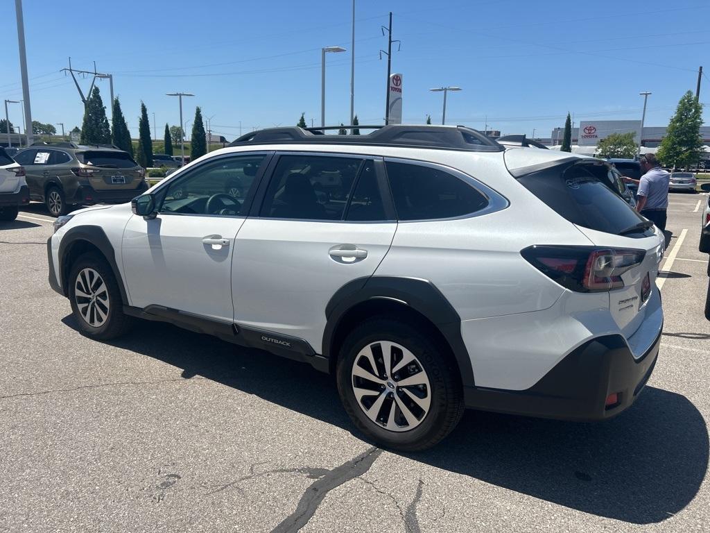 used 2025 Subaru Outback car, priced at $32,300