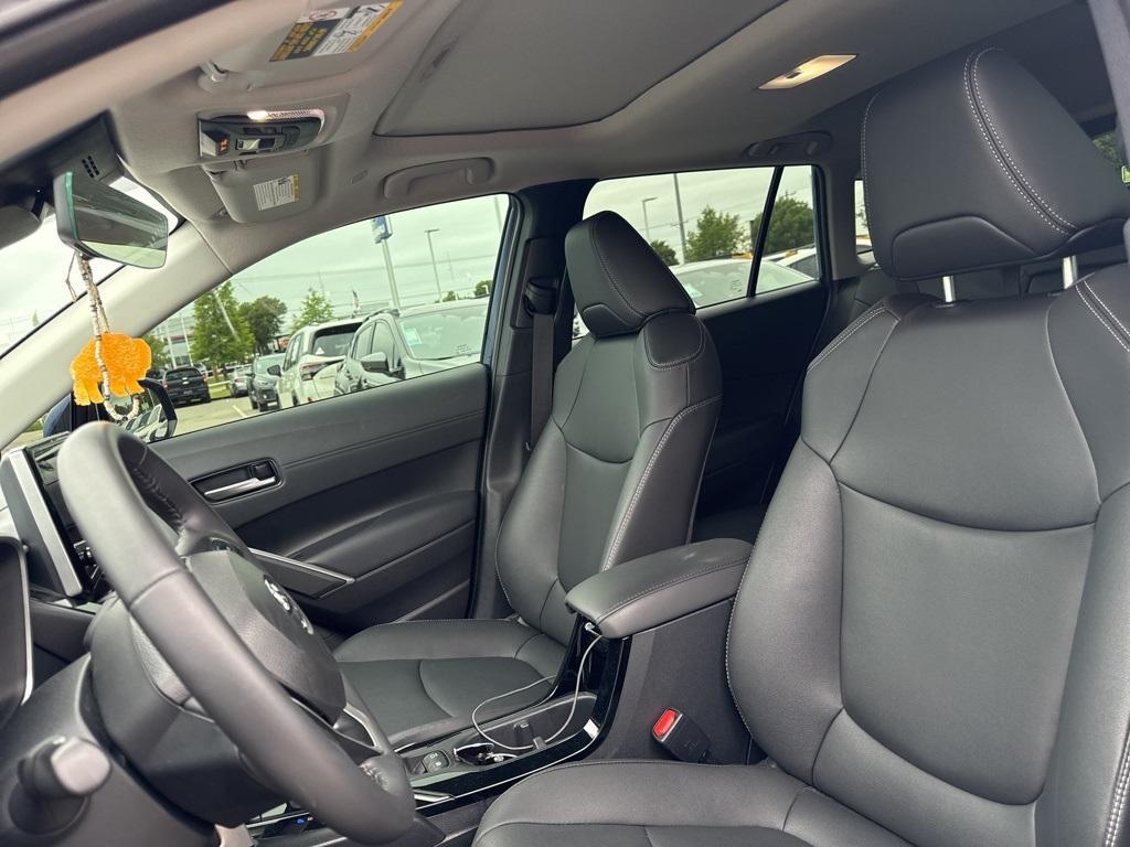 used 2024 Toyota Corolla Cross car, priced at $30,500