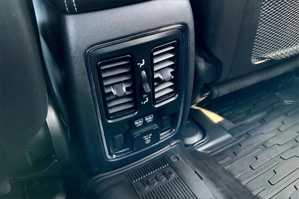 used 2021 Jeep Grand Cherokee car, priced at $25,450