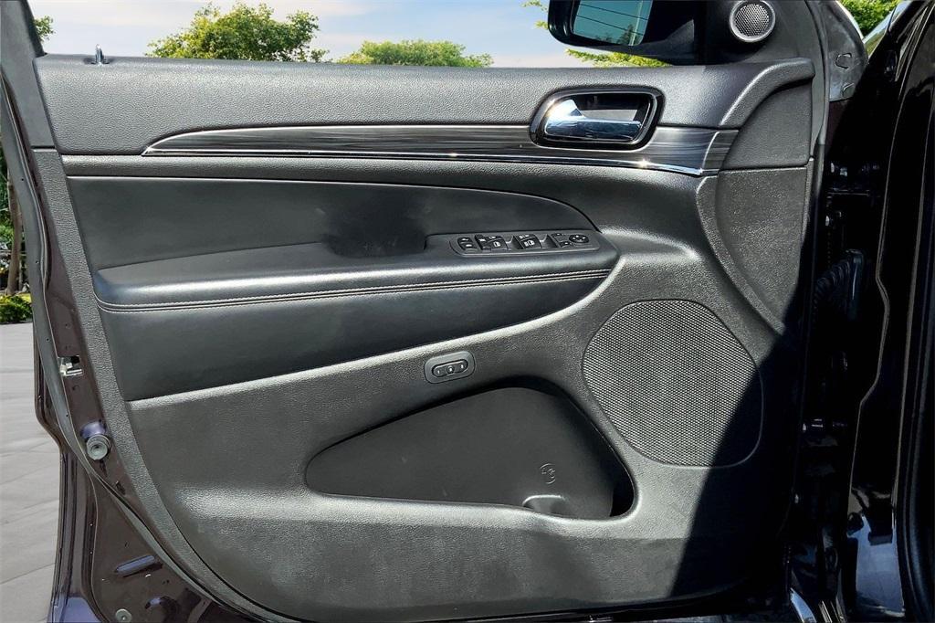 used 2021 Jeep Grand Cherokee car, priced at $25,450