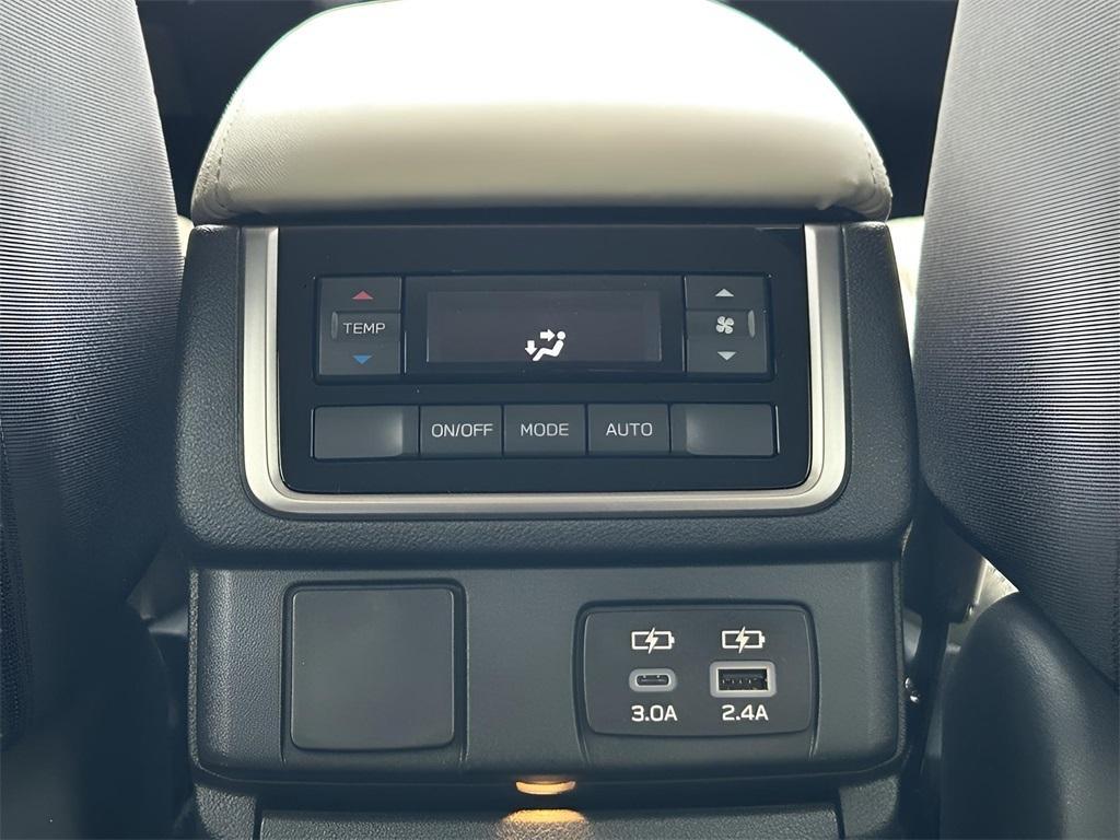 new 2025 Subaru Ascent car, priced at $42,889