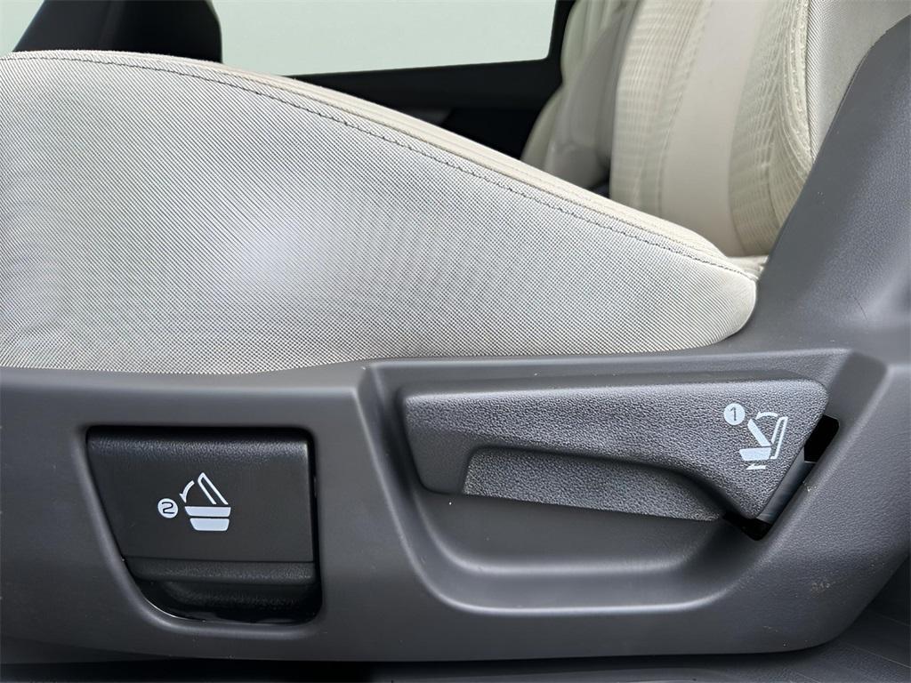 new 2025 Subaru Ascent car, priced at $42,889