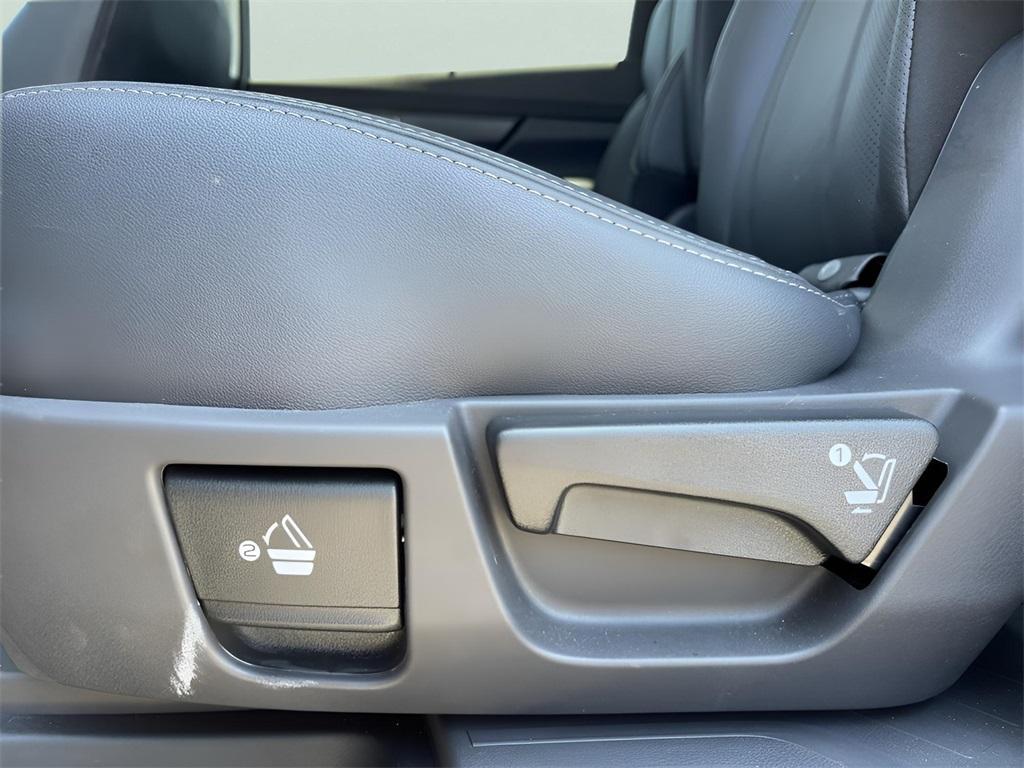 used 2024 Subaru Ascent car, priced at $40,450