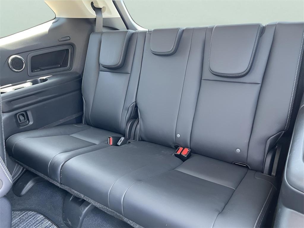 used 2024 Subaru Ascent car, priced at $40,450