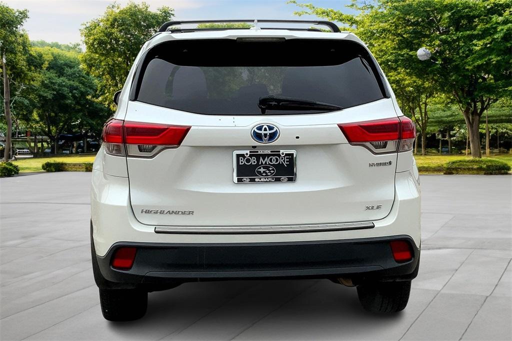 used 2018 Toyota Highlander Hybrid car, priced at $18,750