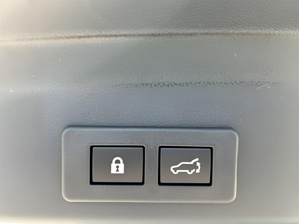 new 2025 Subaru Ascent car, priced at $42,889