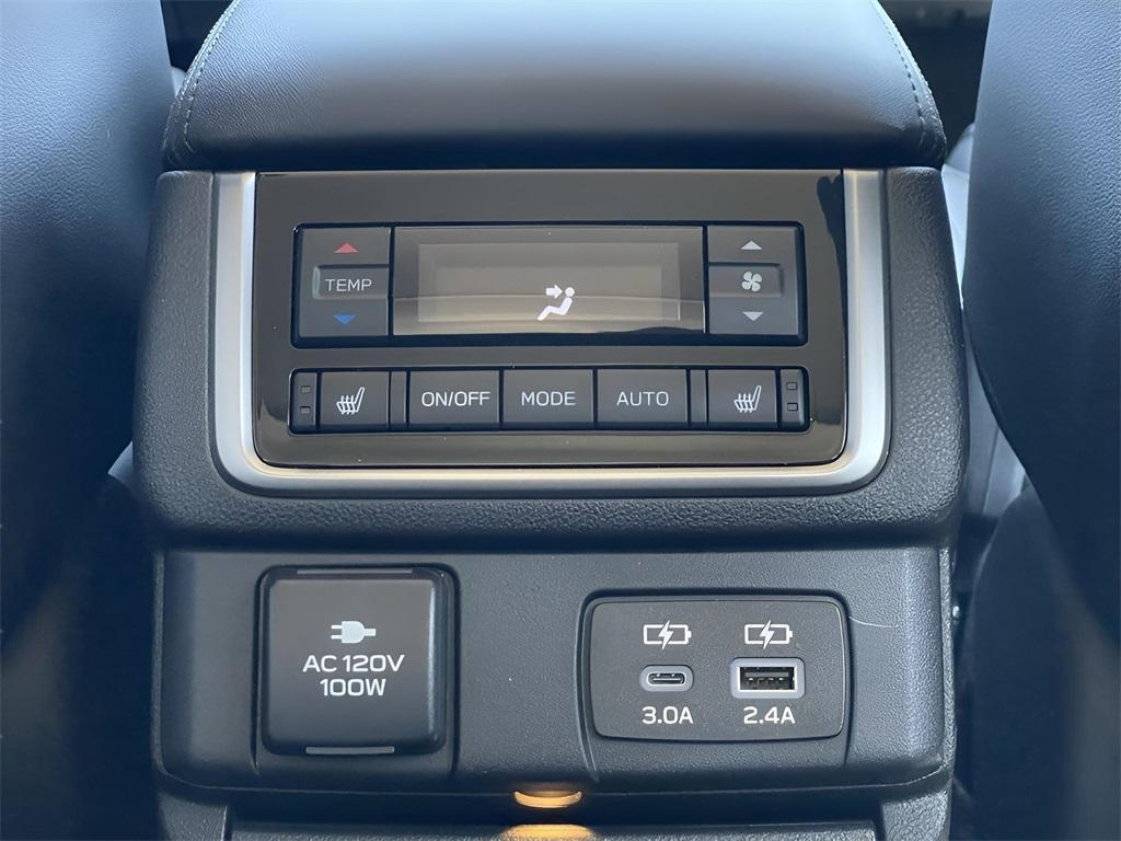 new 2025 Subaru Ascent car, priced at $53,668