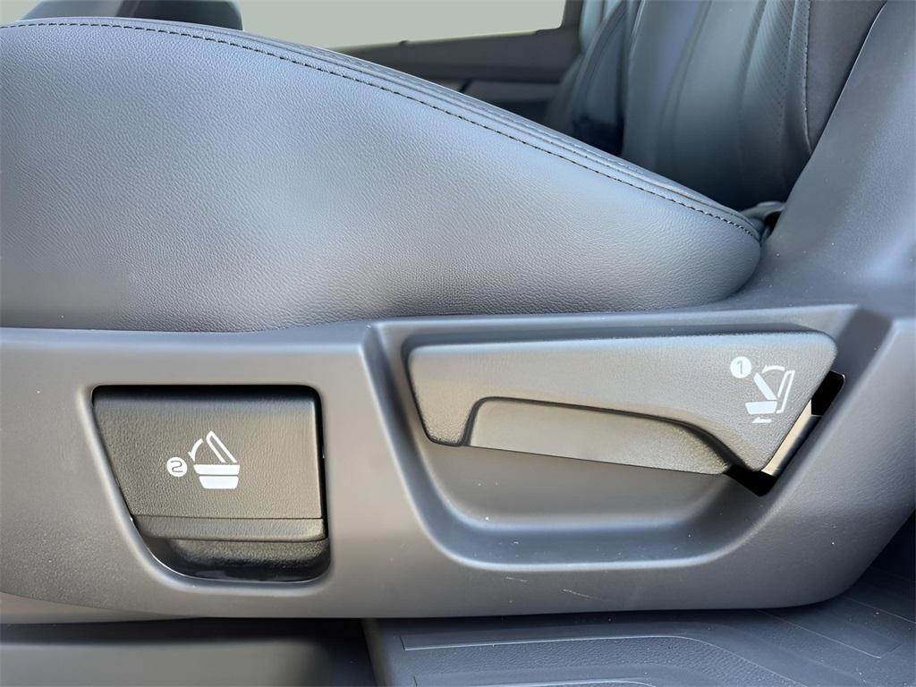 new 2025 Subaru Ascent car, priced at $53,668