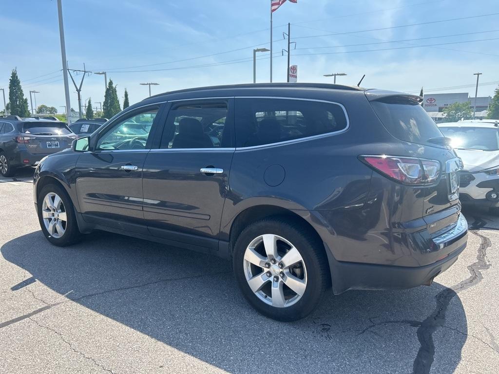 used 2014 Chevrolet Traverse car, priced at $10,500