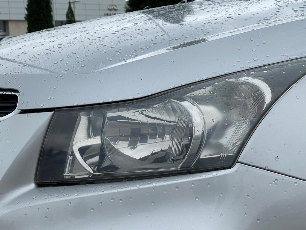 used 2015 Chevrolet Cruze car, priced at $7,850