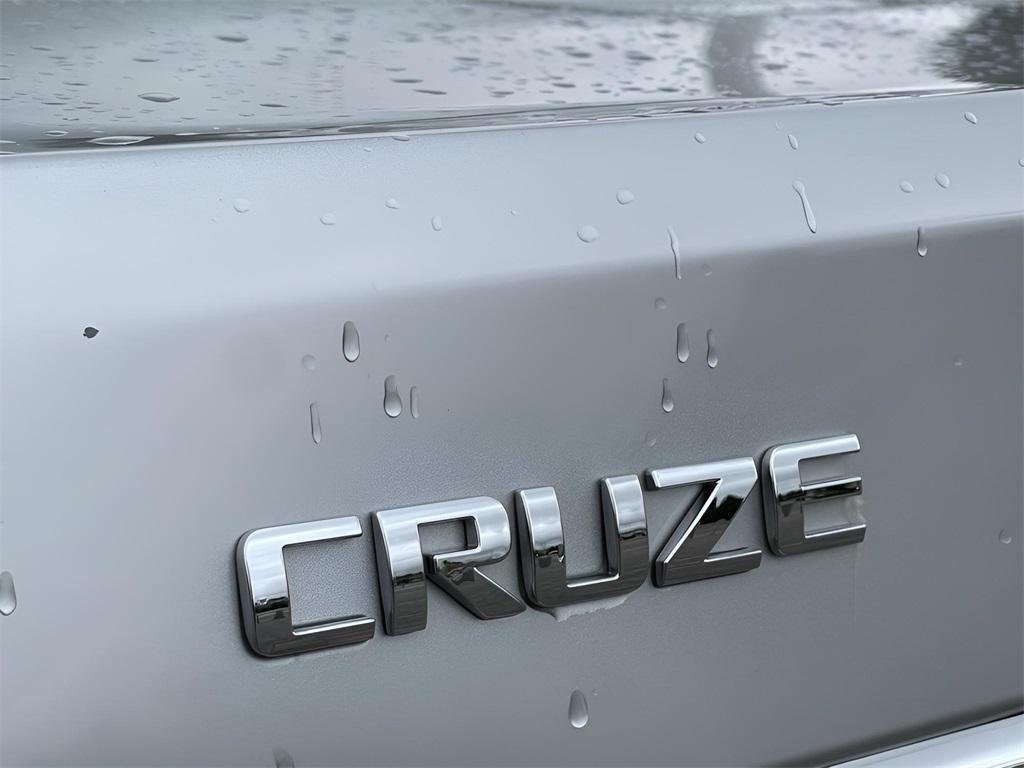 used 2015 Chevrolet Cruze car, priced at $7,850