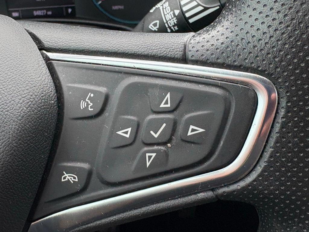 used 2021 Chevrolet Equinox car, priced at $15,850