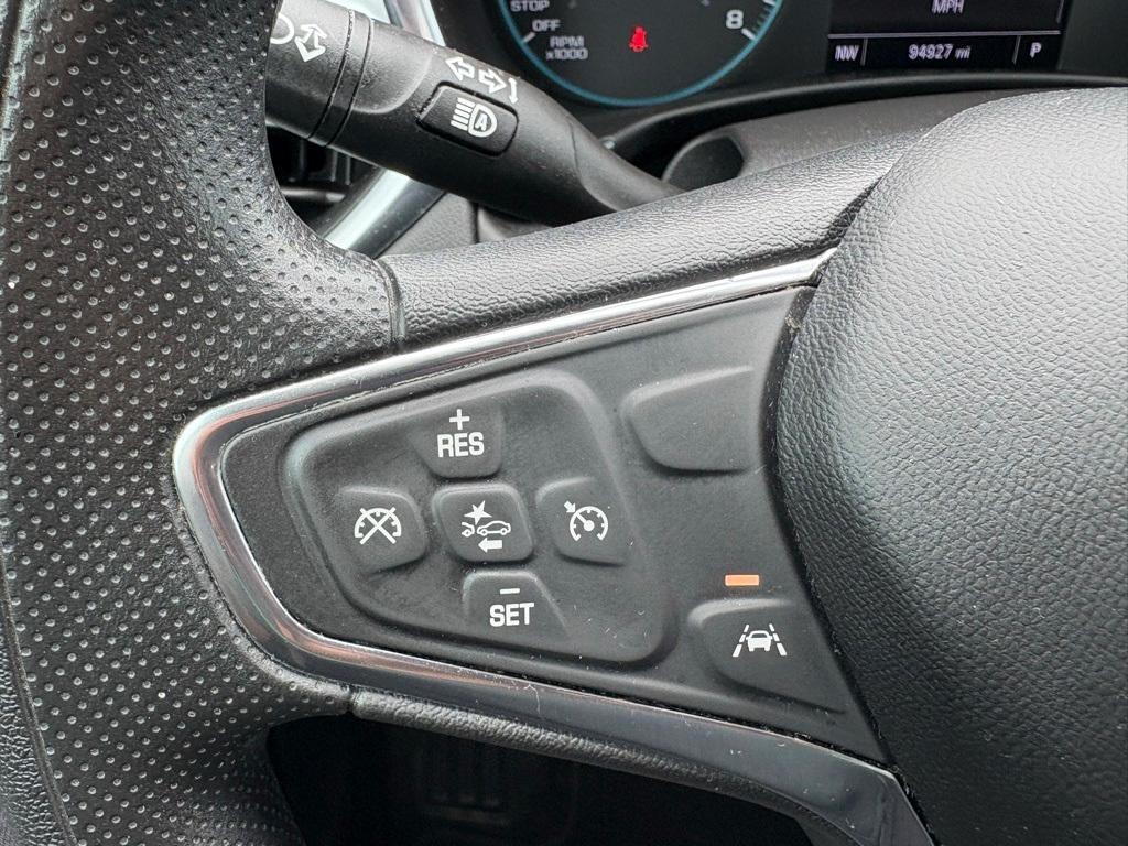 used 2021 Chevrolet Equinox car, priced at $15,850