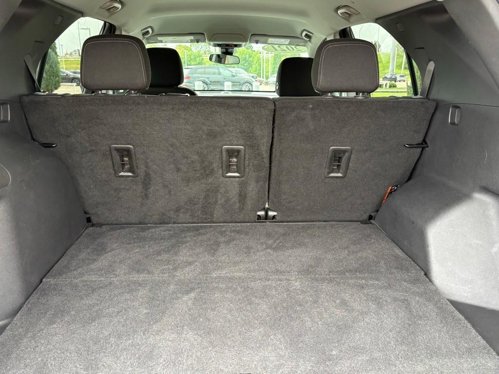 used 2021 Chevrolet Equinox car, priced at $15,850