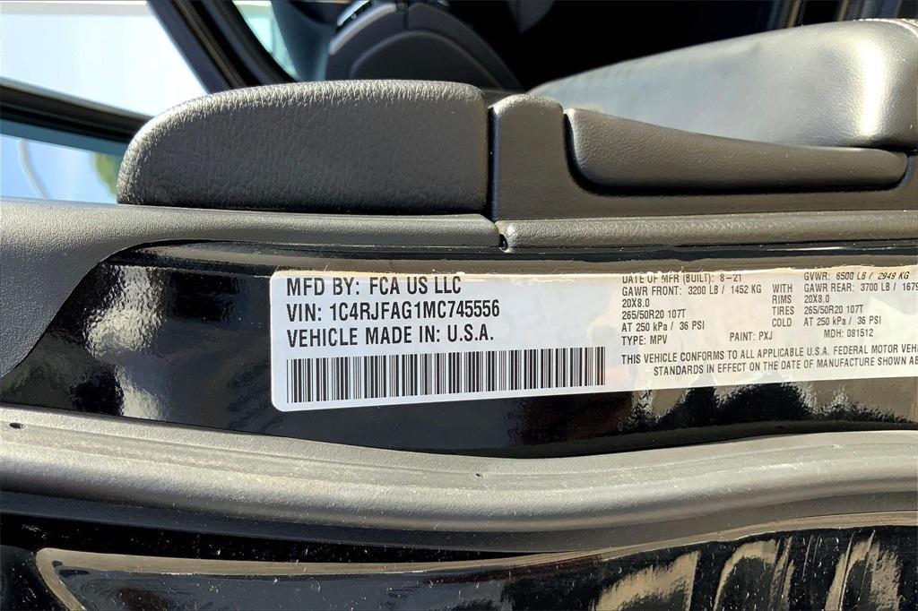 used 2021 Jeep Grand Cherokee car, priced at $18,988