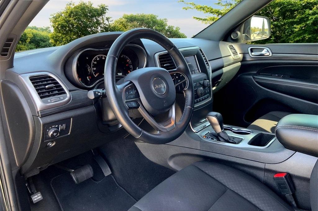 used 2021 Jeep Grand Cherokee car, priced at $18,988