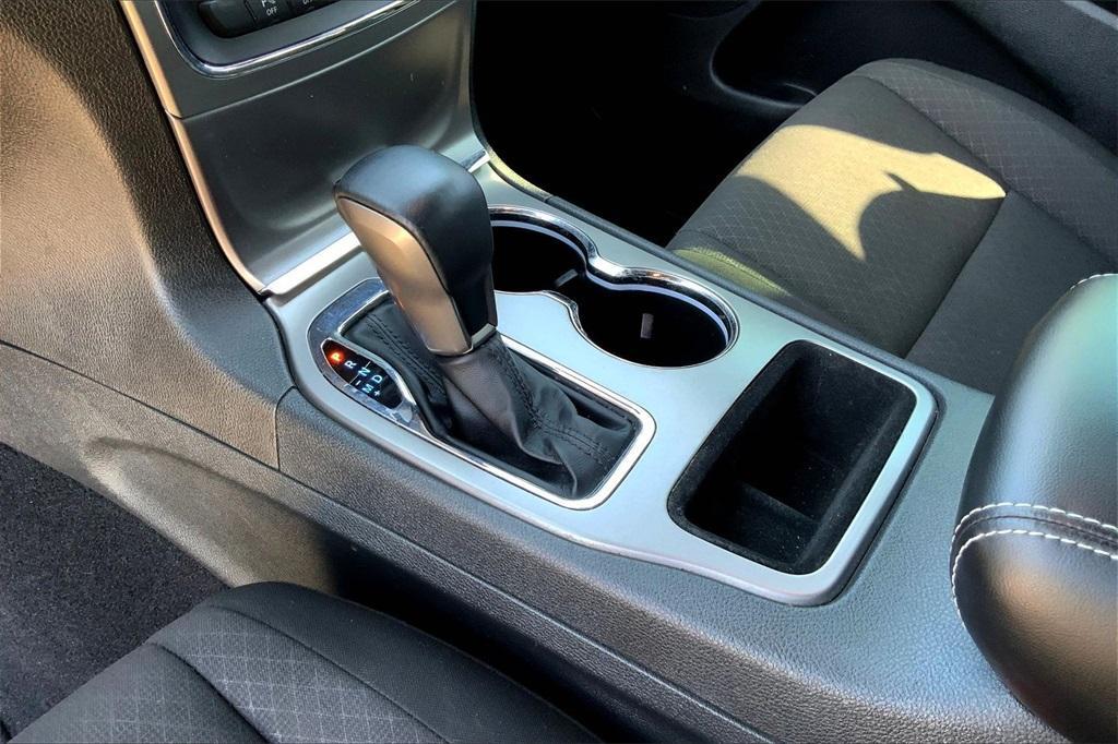 used 2021 Jeep Grand Cherokee car, priced at $18,988