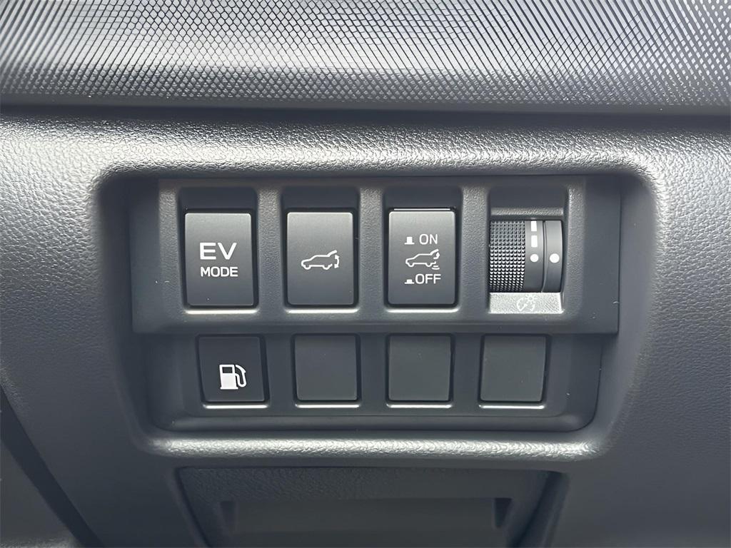 new 2025 Subaru Forester Hybrid car, priced at $38,174
