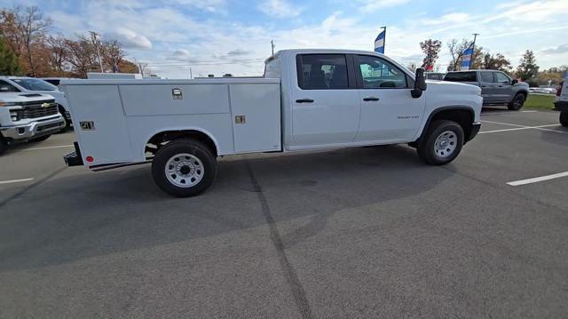 new 2025 Chevrolet Silverado 3500 car, priced at $65,980