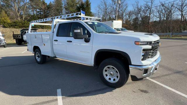 new 2024 Chevrolet Silverado 3500 car, priced at $73,940