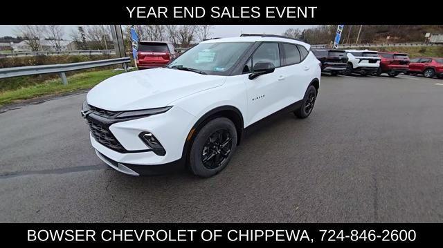 new 2025 Chevrolet Blazer car, priced at $39,630