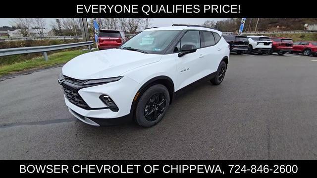 new 2025 Chevrolet Blazer car, priced at $39,630