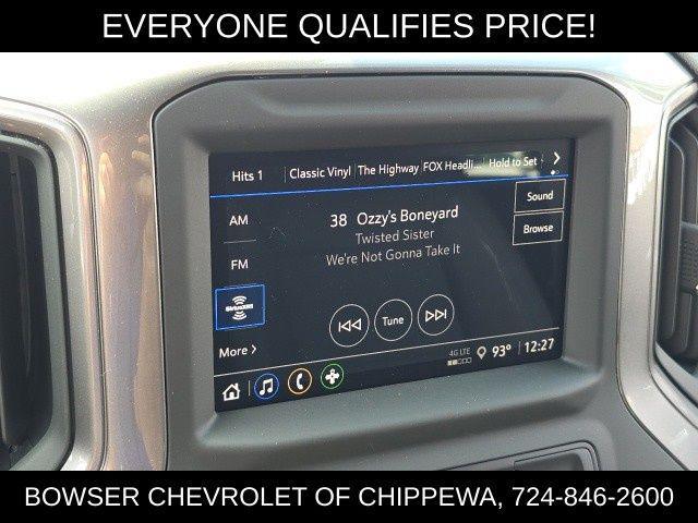 new 2024 Chevrolet Silverado 1500 car, priced at $45,990