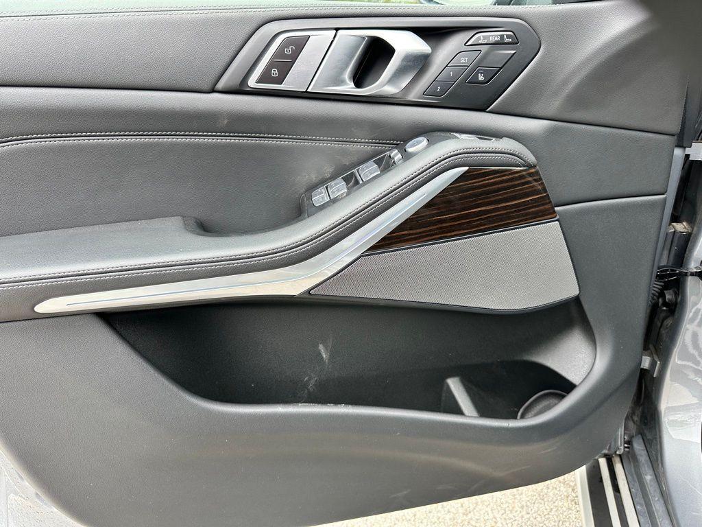 used 2024 BMW X7 car, priced at $56,886