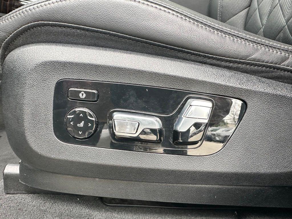 used 2024 BMW X7 car, priced at $56,886
