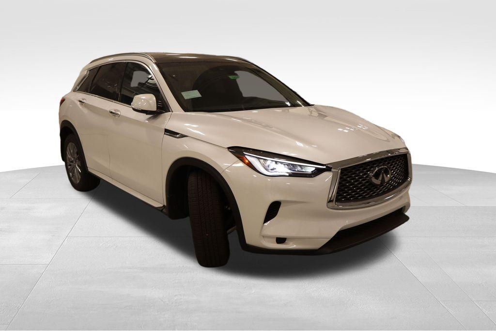 new 2025 INFINITI QX50 car, priced at $46,318