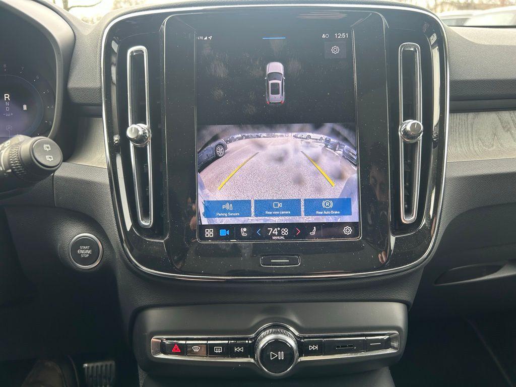 used 2024 Volvo XC40 car, priced at $31,472
