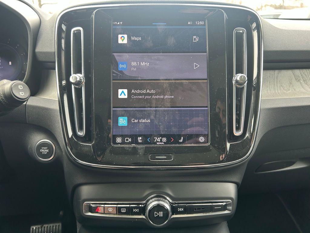 used 2024 Volvo XC40 car, priced at $31,472