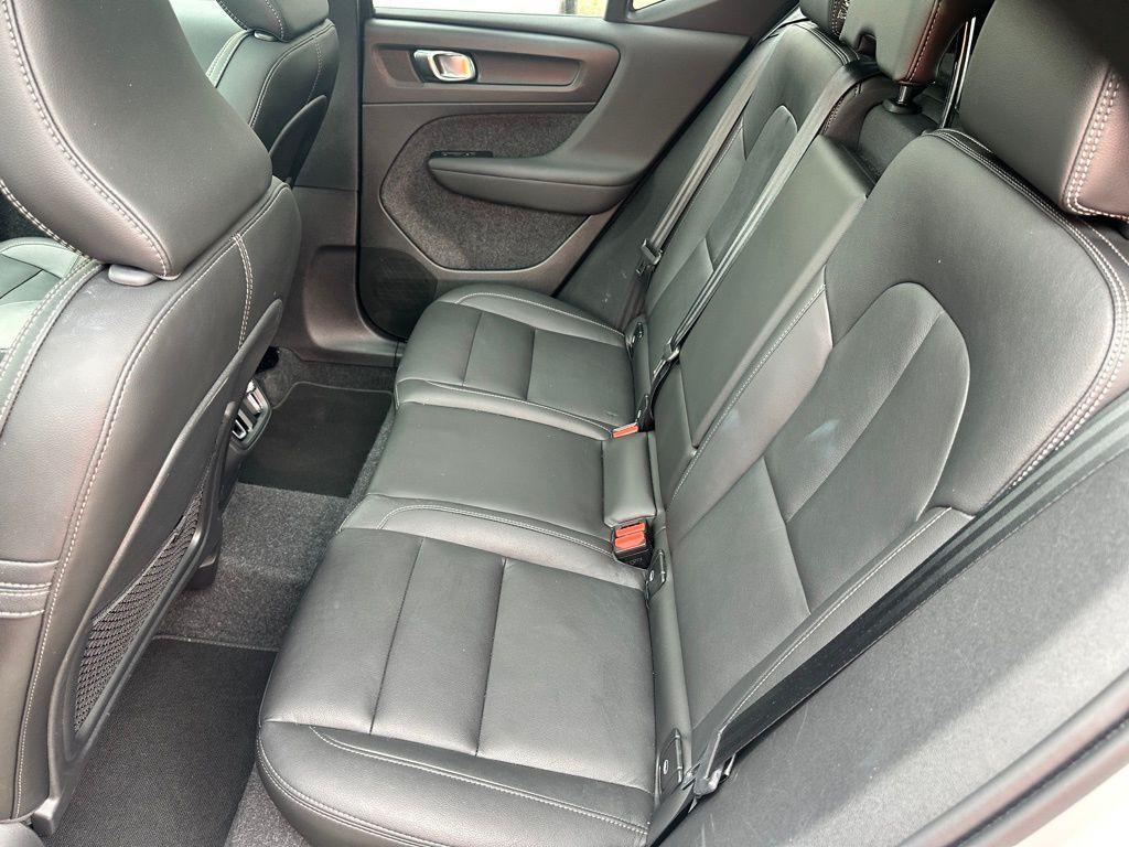 used 2024 Volvo XC40 car, priced at $31,968