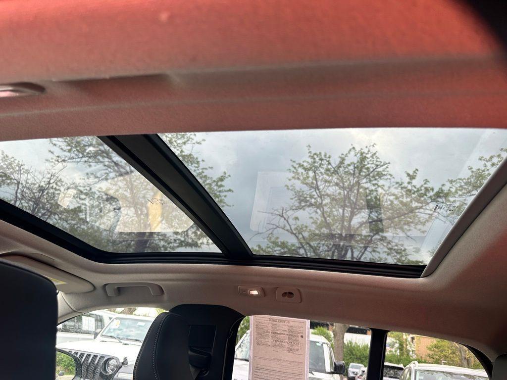 used 2024 Volvo XC40 car, priced at $31,968