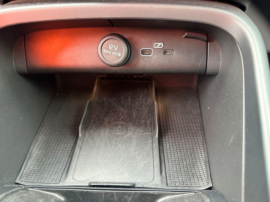 used 2024 Volvo XC40 car, priced at $31,968