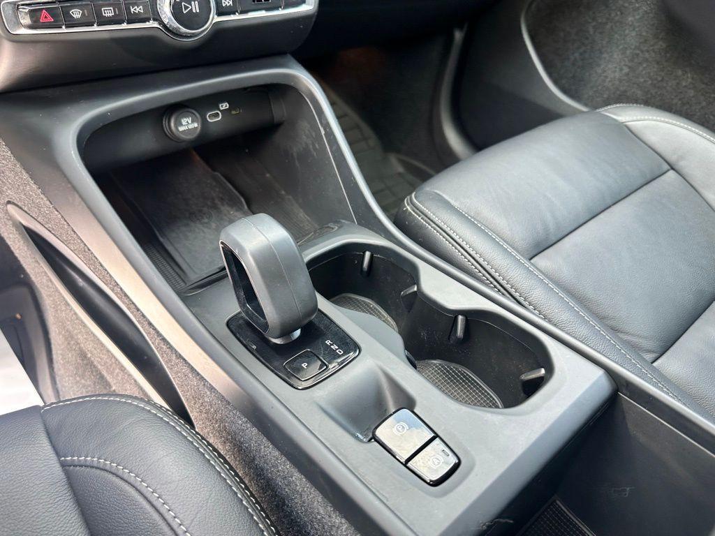 used 2024 Volvo XC40 car, priced at $27,498