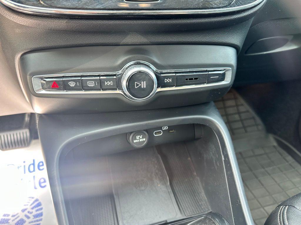 used 2024 Volvo XC40 car, priced at $27,498