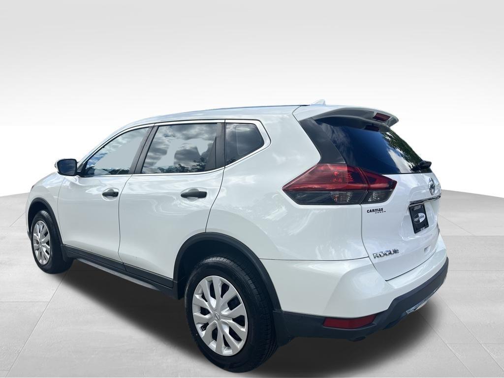 used 2019 Nissan Rogue car, priced at $14,908