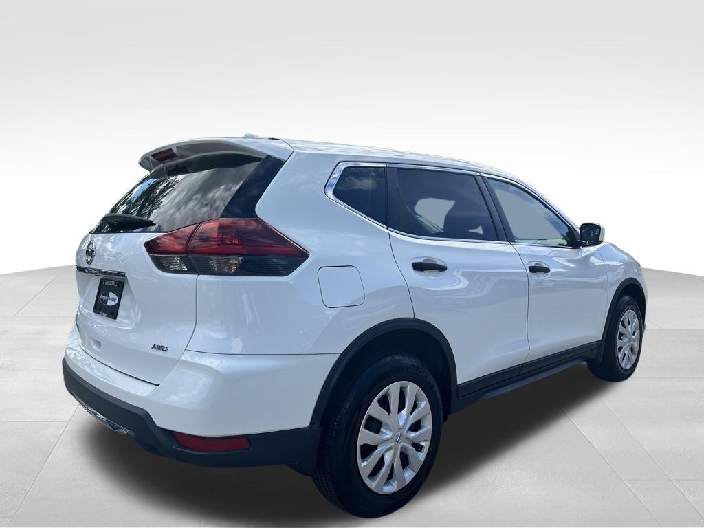used 2019 Nissan Rogue car, priced at $14,908