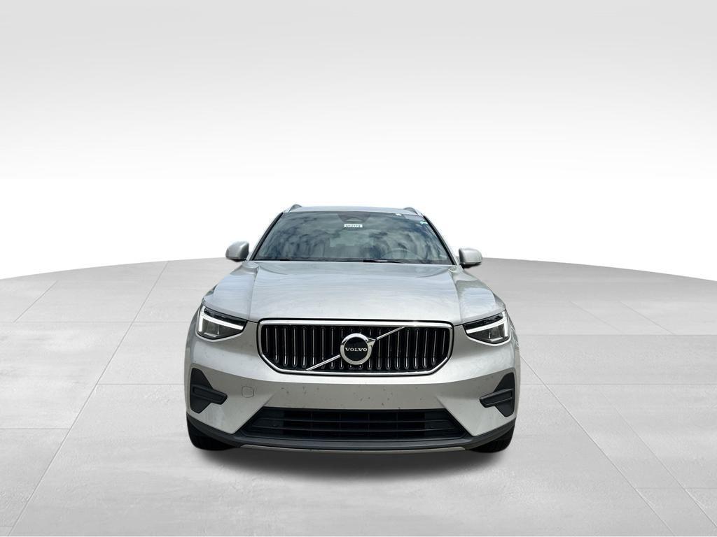 used 2025 Volvo XC40 car, priced at $31,444