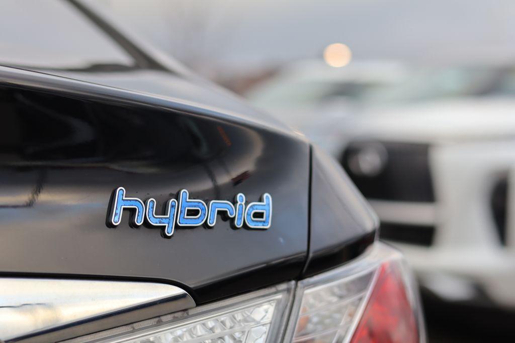 used 2015 Hyundai Sonata Hybrid car, priced at $11,467