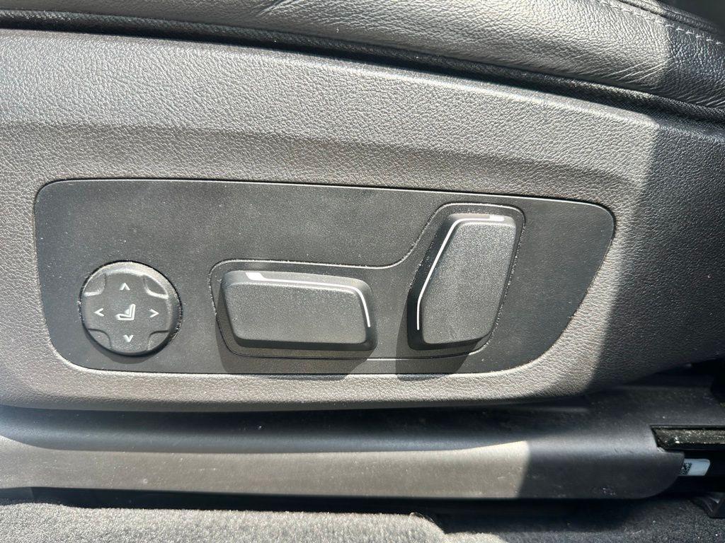 used 2024 BMW X3 car, priced at $30,886