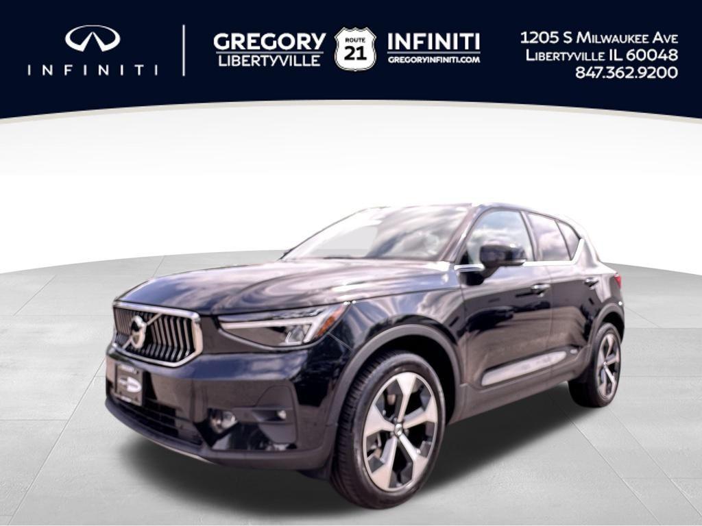 used 2025 Volvo XC40 car, priced at $29,498