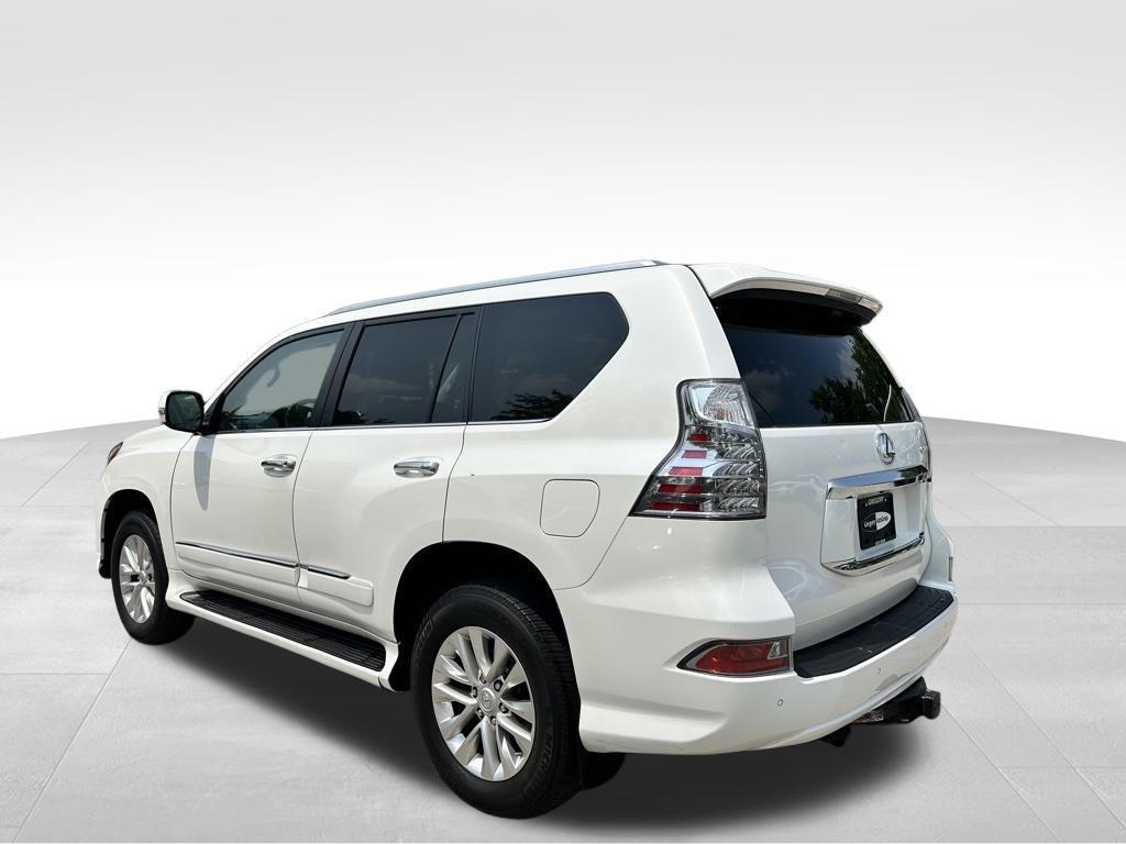 used 2015 Lexus GX 460 car, priced at $23,498