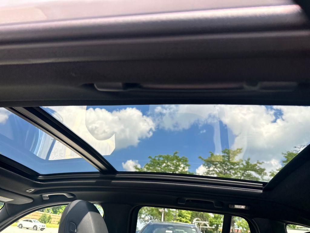 used 2024 BMW X3 car, priced at $30,886