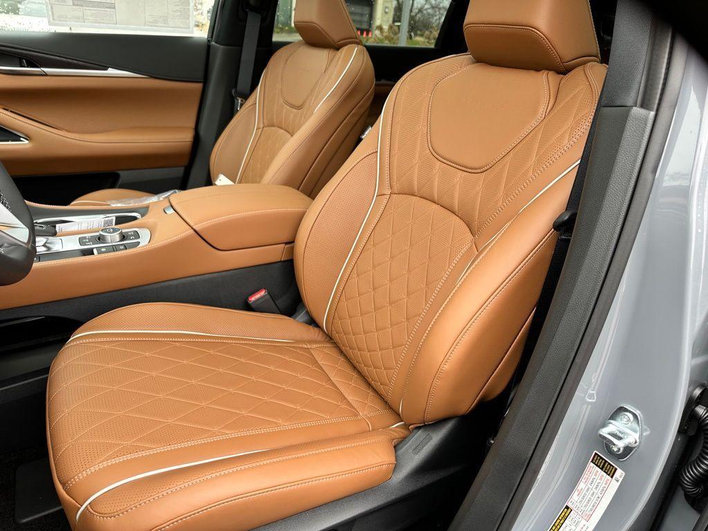 new 2025 INFINITI QX60 car, priced at $65,783